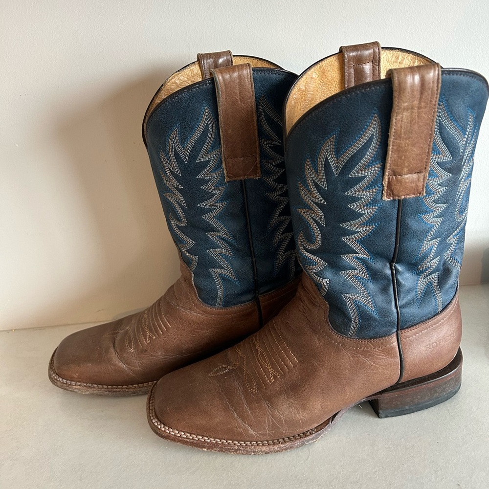 Roper Western Boots in Brown and Blue